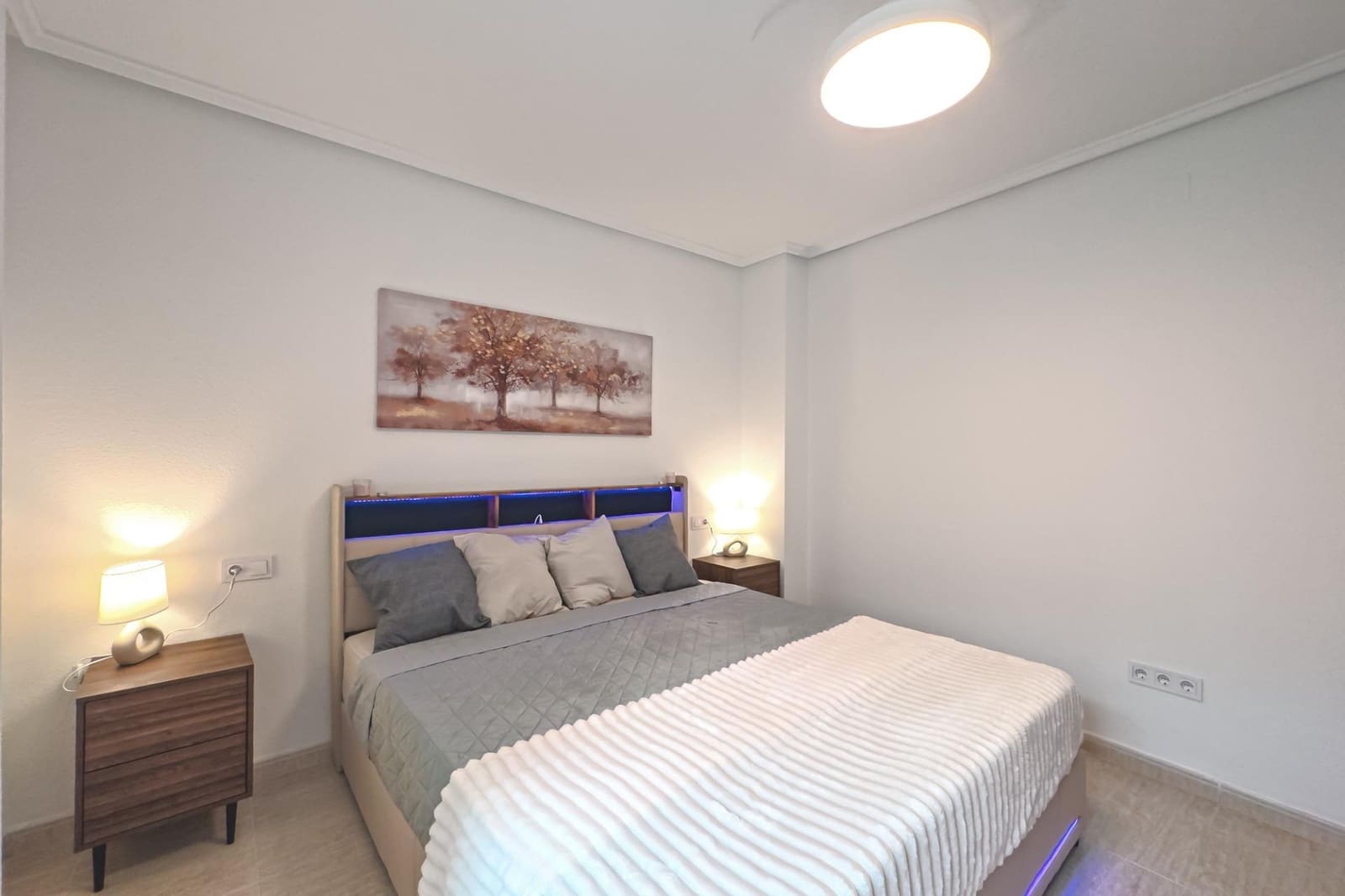 Apartamento de 3 habitaciones en Torrevieja en venta - 194.990 € (Ref: 10027872)