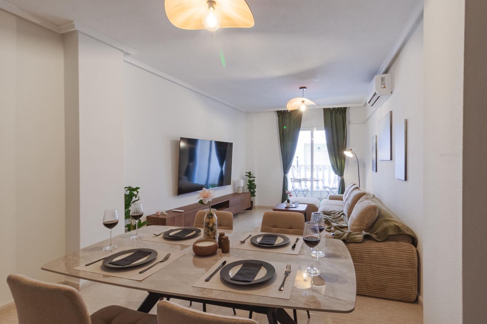 Apartamento de 3 habitaciones en Torrevieja en venta - 194.990 € (Ref: 10027872)