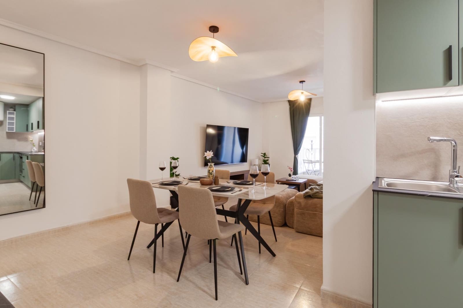 Apartamento de 3 habitaciones en Torrevieja en venta - 194.990 € (Ref: 10027872)