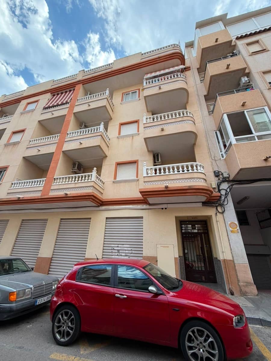 2 sovrum Lägenhet till salu i Torrevieja - 159 900 € (Ref: 10029222)