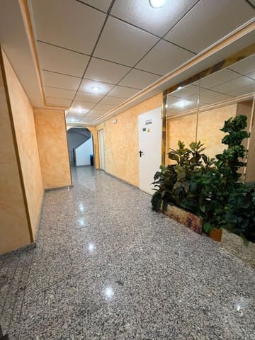 Apartamento de 2 habitaciones en Las Piscinas Naturales, Torrevieja en venta - 159.900 € (Ref: 10029222)