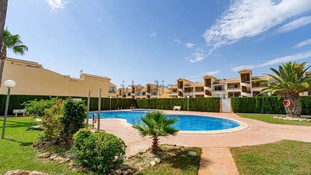 2 chambre Appartement à vendre à Punta Prima, Orihuela avec piscine garage - 153 000 € (Ref: 10031672)