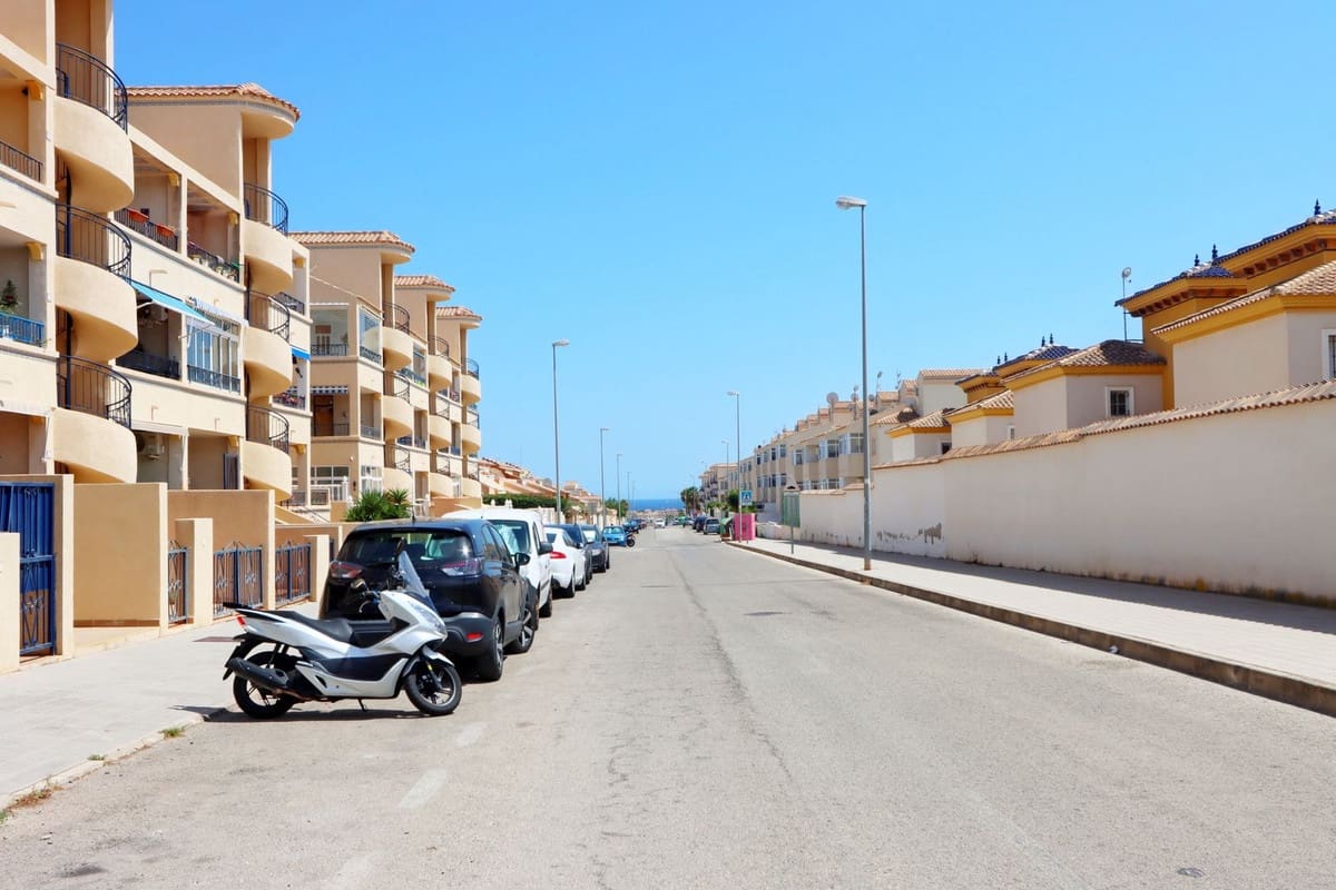 2 chambre Appartement à vendre à Orihuela Costa avec piscine garage - 153 000 € (Ref: 10031672)
