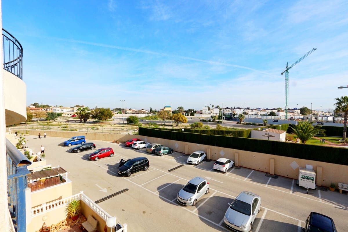 2 chambre Appartement à vendre à Orihuela Costa avec piscine garage - 153 000 € (Ref: 10031672)