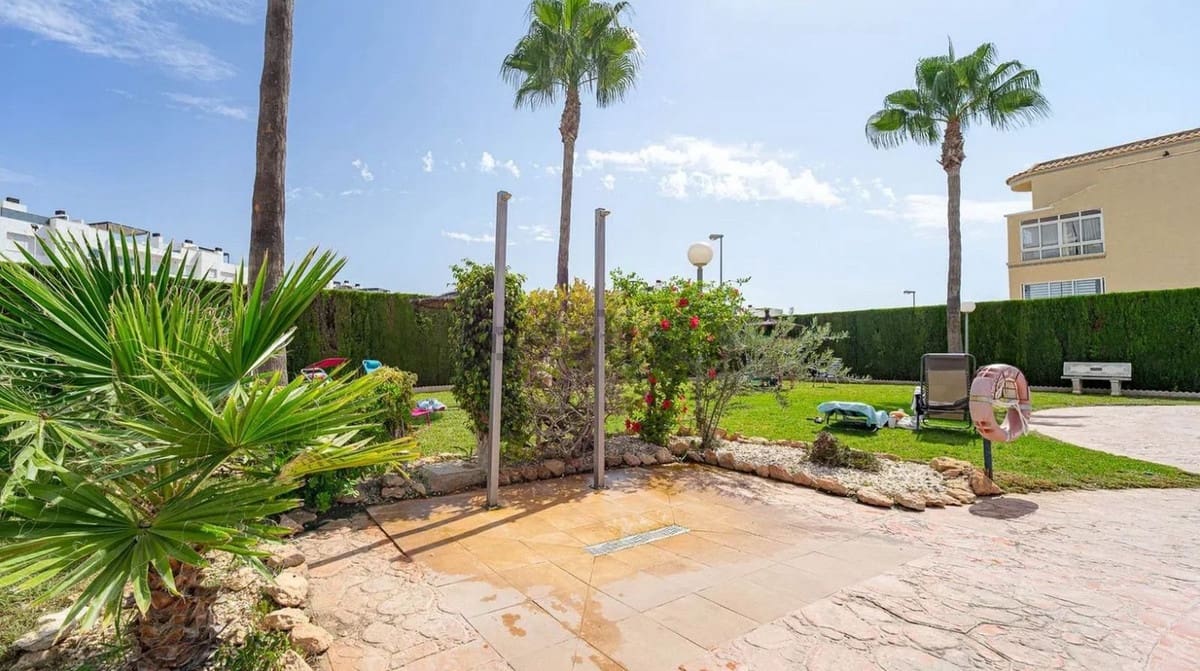 2 chambre Appartement à vendre à Orihuela Costa avec piscine garage - 153 000 € (Ref: 10031672)