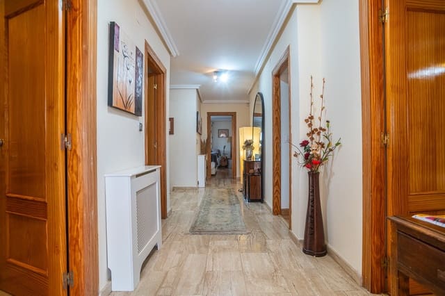 6 soveværelse Villa til salg i Parque de las Naciones, Torrevieja med swimmingpool garage - € 580.000 (Ref: 10031675)