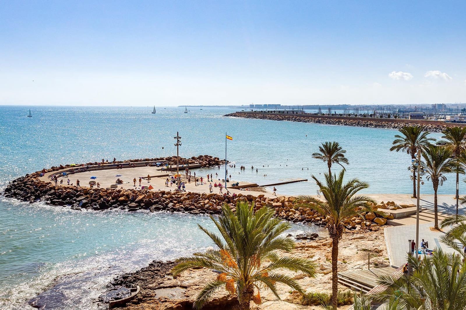 3 chambre Appartement à vendre à Torrevieja avec piscine - 159 999 € (Ref: 10031676)