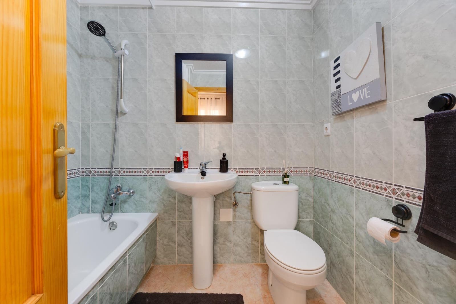 3 chambre Appartement à vendre à Torrevieja avec piscine - 159 999 € (Ref: 10031676)