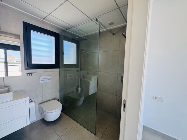 Chalet de 3 habitaciones en San Pedro del Pinatar ciudad, San Pedro del Pinatar en venta - 550.000 € (Ref: 10031690)