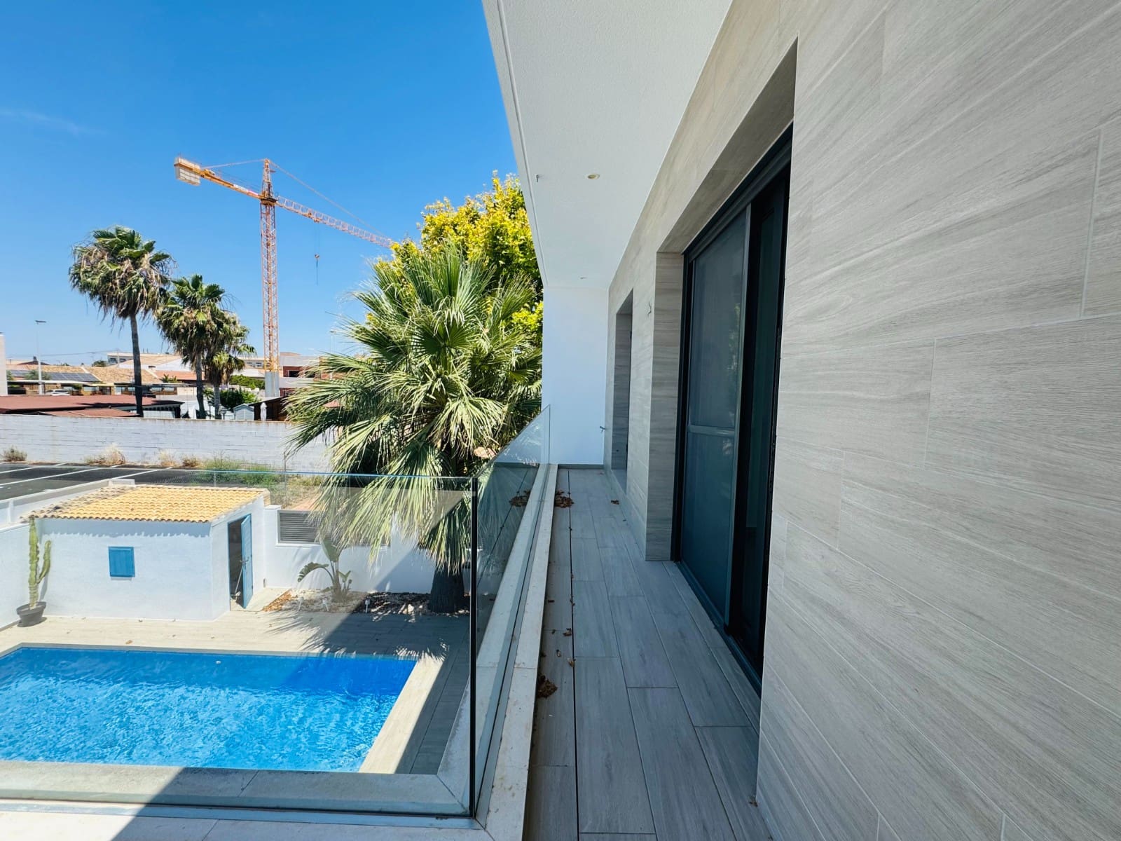 Chalet de 3 habitaciones en San Pedro del Pinatar en venta - 550.000 € (Ref: 10031690)