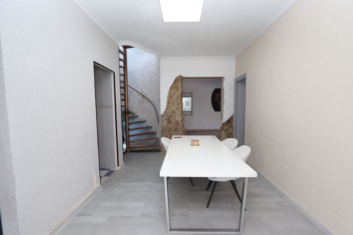 6 sovrum Villa till salu i Ciudad Quesada med pool garage - 443 000 € (Ref: 10031696)