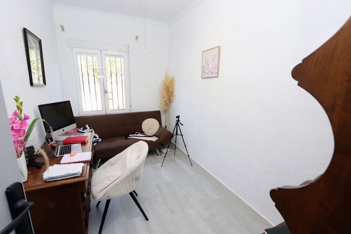 6 sovrum Villa till salu i Ciudad Quesada med pool garage - 443 000 € (Ref: 10031696)