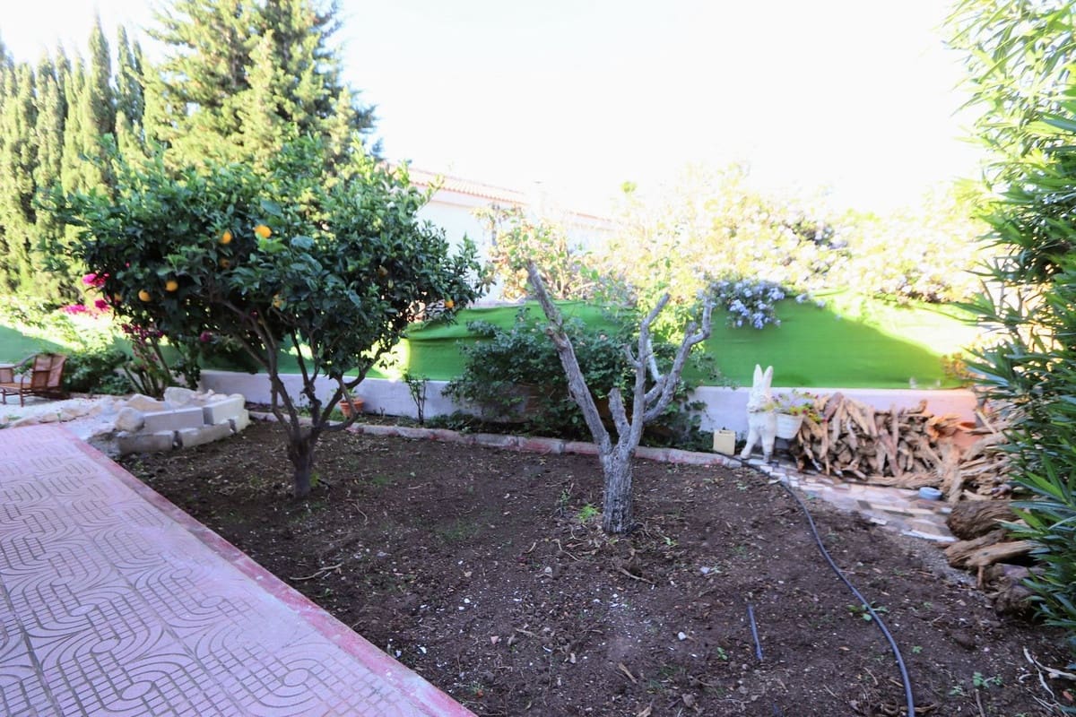 6 sovrum Villa till salu i Ciudad Quesada med pool garage - 443 000 € (Ref: 10031696)