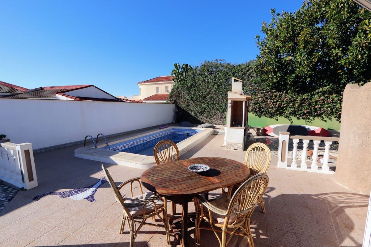 6 sovrum Villa till salu i Ciudad Quesada med pool garage - 443 000 € (Ref: 10031696)