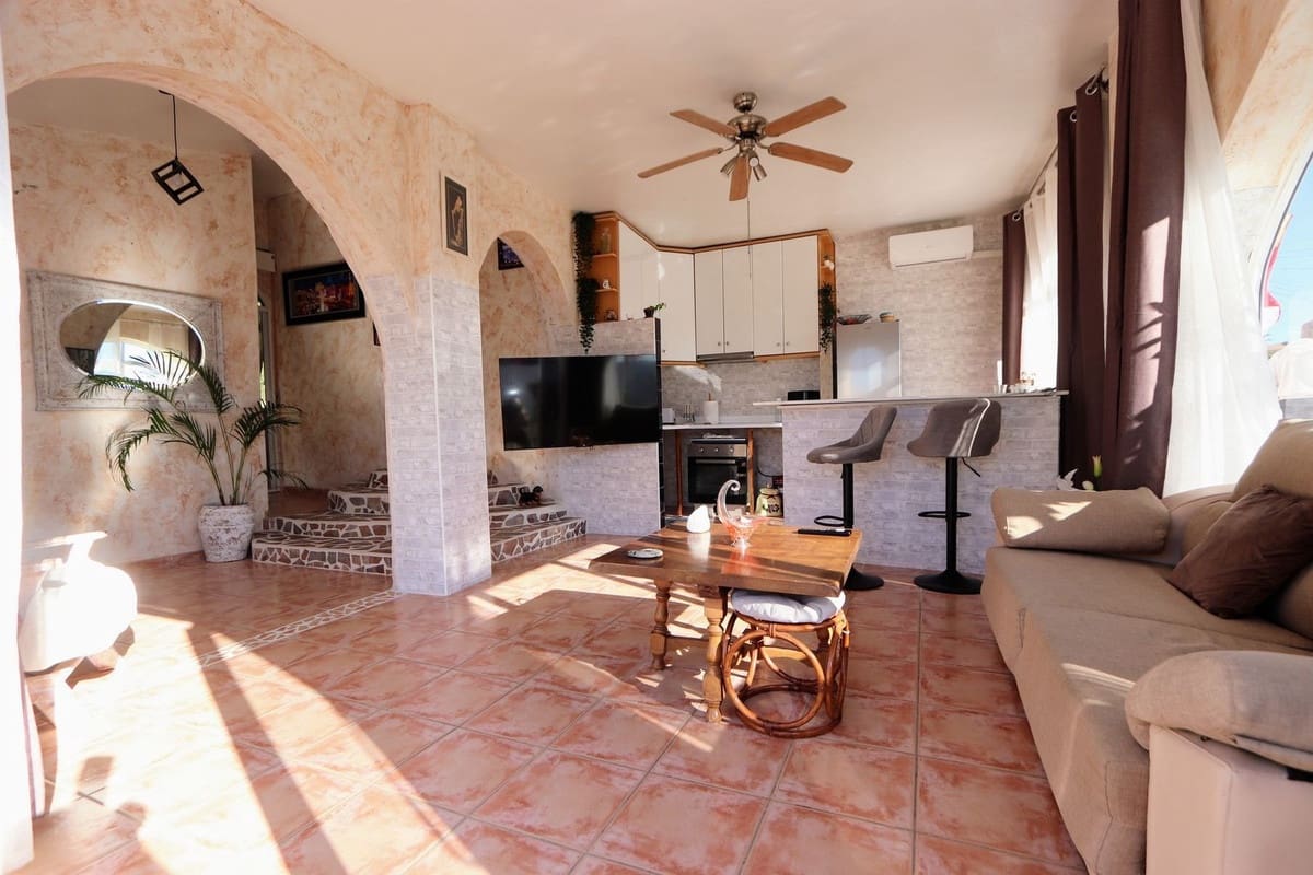 6 sovrum Villa till salu i Ciudad Quesada med pool garage - 443 000 € (Ref: 10031696)