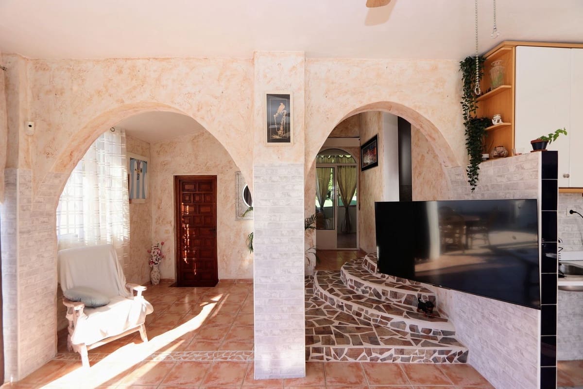6 sovrum Villa till salu i Ciudad Quesada med pool garage - 443 000 € (Ref: 10031696)