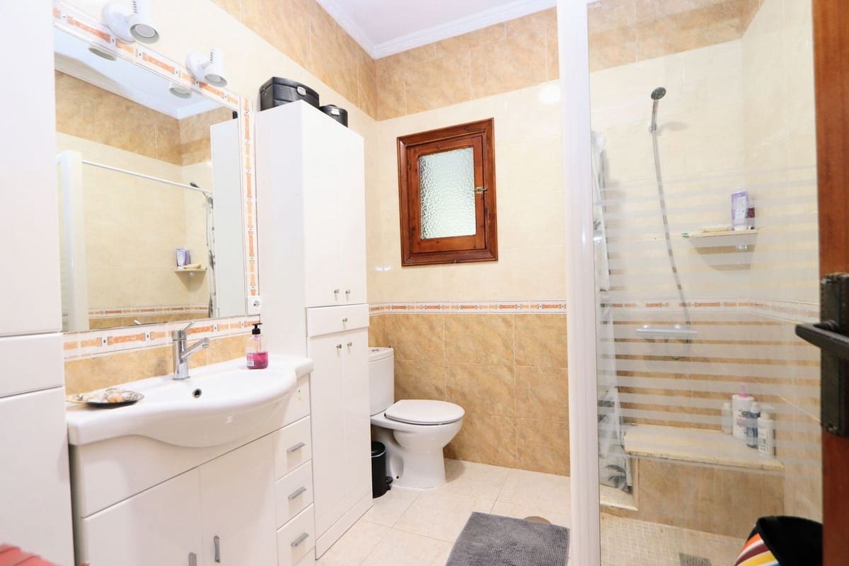 6 sovrum Villa till salu i Ciudad Quesada med pool garage - 443 000 € (Ref: 10031696)