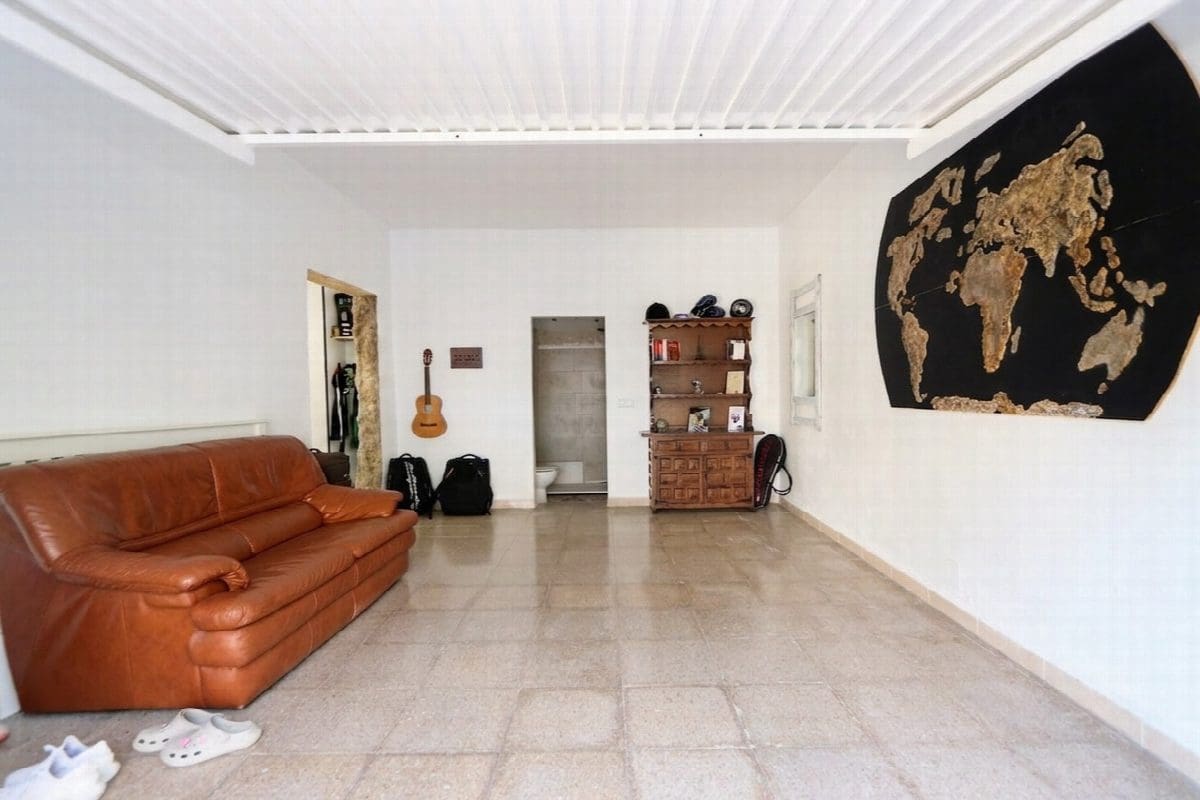6 bedroom Villa for sale in Rojales with pool garage - € 443,000 (Ref: 10031696)
