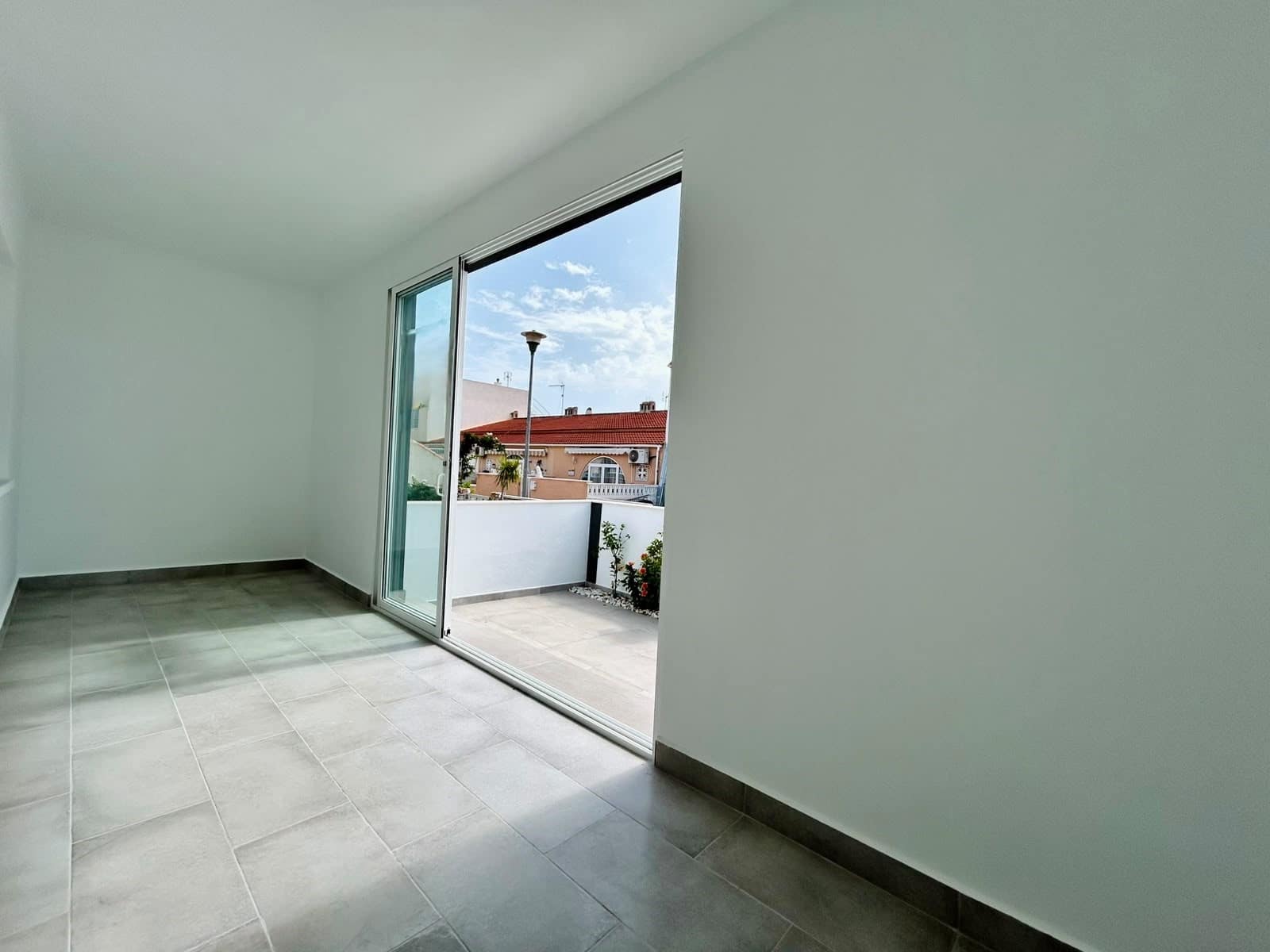 2 sovrum Bungalow till salu i La Siesta - 159 950 € (Ref: 10033613)