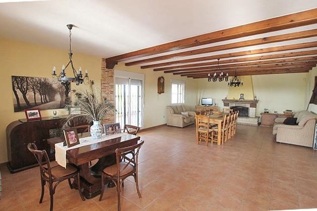 2 soverom Finca/Herregård til salgs i Daya Nueva med svømmebasseng - € 530 250 (Ref: 10033616)