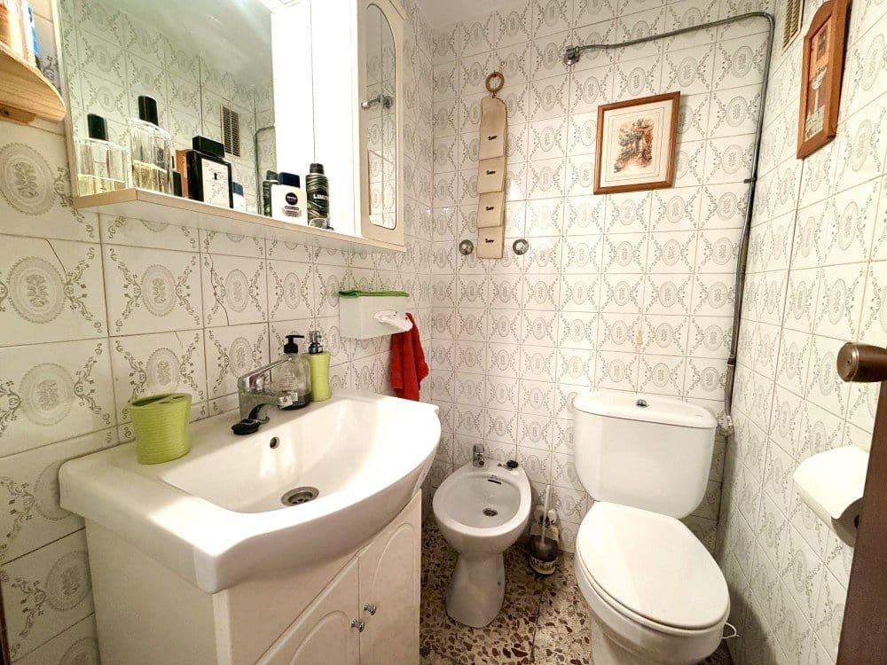 3 soveværelse Lejlighed til salg i Guardamar del Segura med garage - € 185.000 (Ref: 10033617)