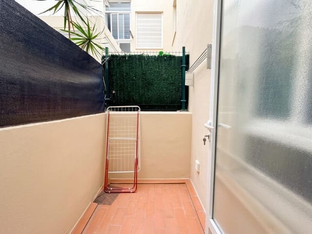 3 sypialnia Apartament przy plaży na sprzedaż w Guardamar Playa, Guardamar del Segura z garażem - 185 000 € (Ref: 10033617)