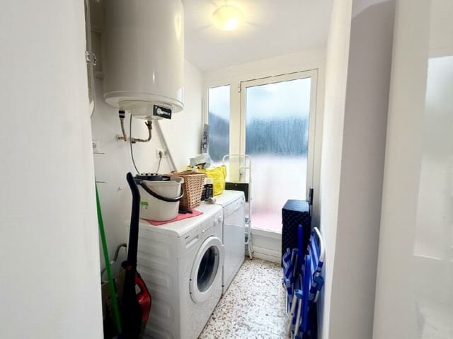3 sypialnia Apartament przy plaży na sprzedaż w Guardamar Playa, Guardamar del Segura z garażem - 185 000 € (Ref: 10033617)