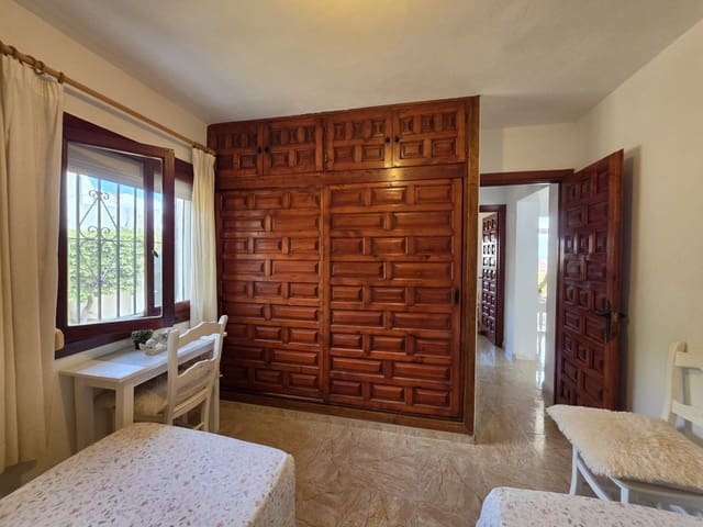 2 slaapkamer Villa te koop in Buenas Noches, Estepona - € 495.000 (Ref: 10035074)