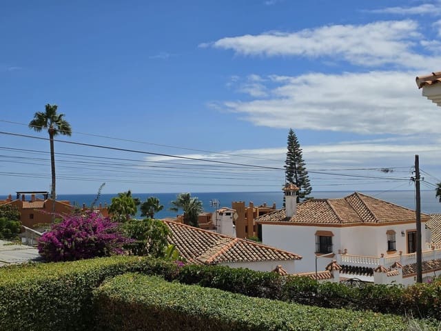 2 slaapkamer Villa te koop in Buenas Noches, Estepona - € 495.000 (Ref: 10035074)
