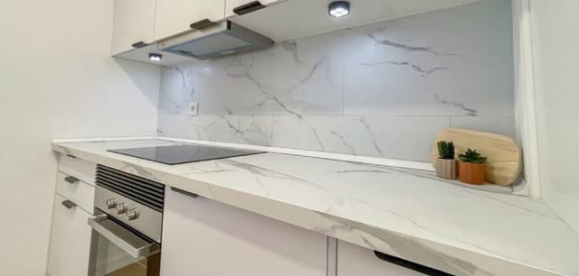 3 Zimmer Apartment zu verkaufen in La Zenia, Orihuela mit Pool Garage - 269.000 € (Ref: 10035078)