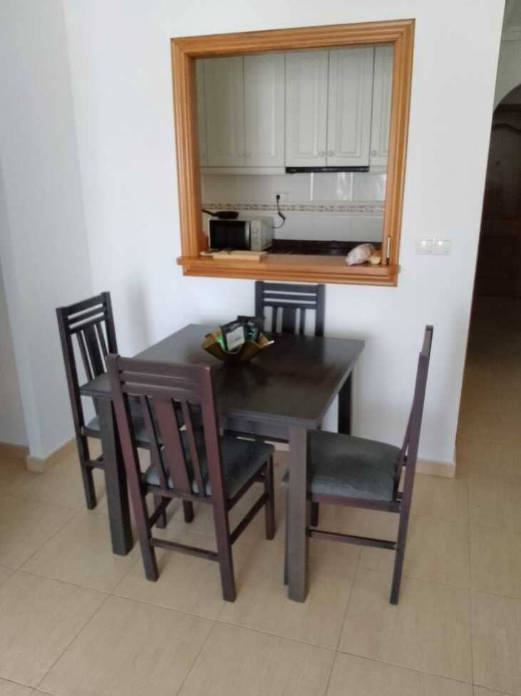 2 Zimmer Apartment zu verkaufen in Torrevieja mit Pool - 160.000 € (Ref: 10035079)
