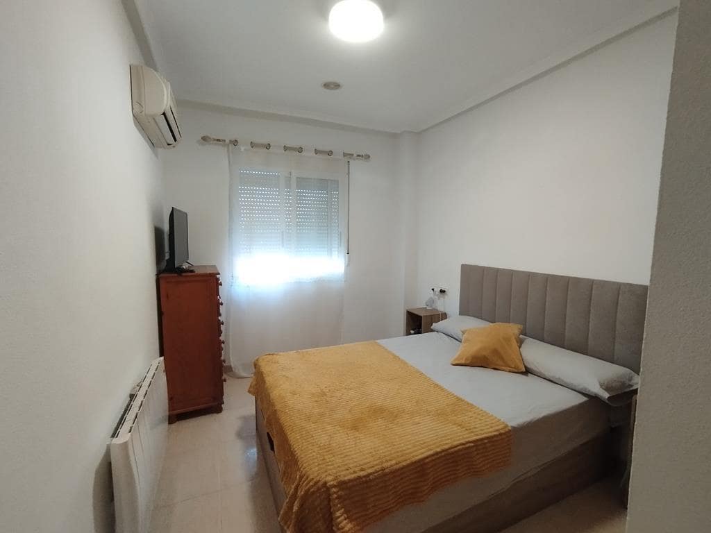 2 Zimmer Apartment zu verkaufen in Torrevieja mit Pool - 160.000 € (Ref: 10035079)