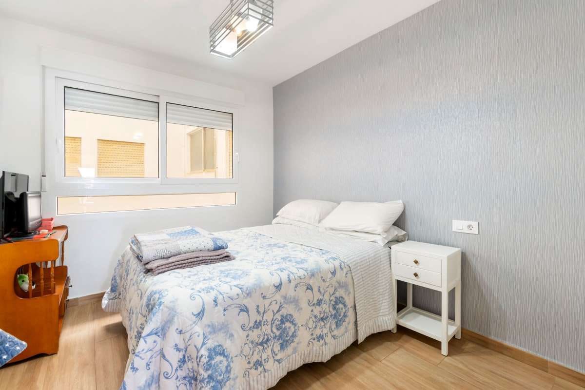 3 soverom Leilighet til salgs i Lo Pagan med garasje - € 320 000 (Ref: 10035080)