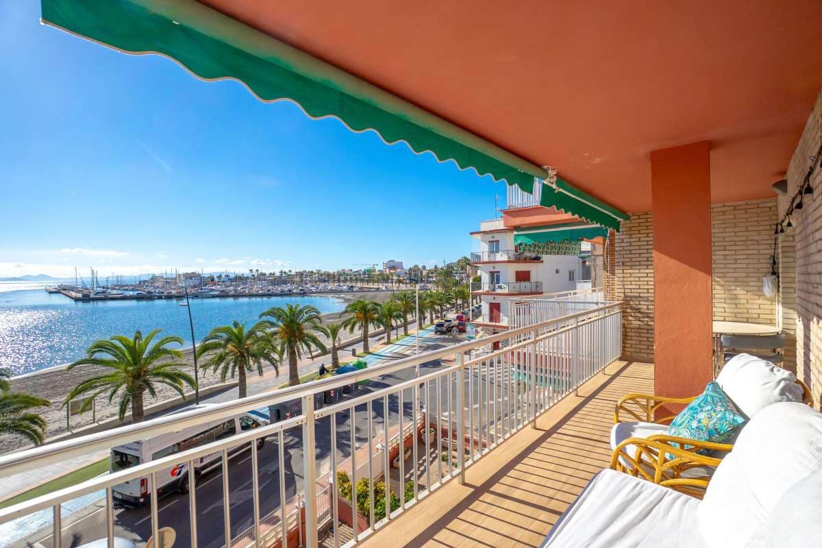 3 soverom Leilighet til salgs i Lo Pagan med garasje - € 320 000 (Ref: 10035080)