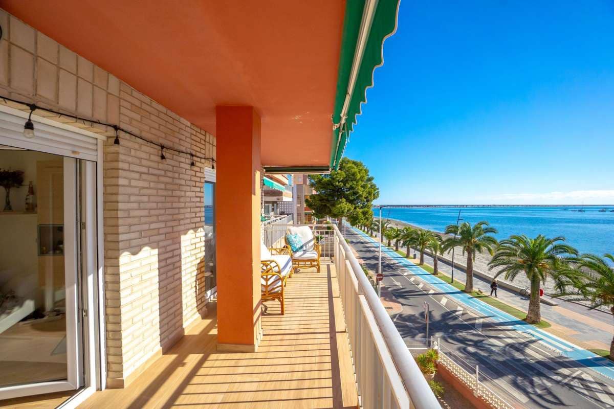 3 soverom Leilighet til salgs i Lo Pagan med garasje - € 320 000 (Ref: 10035080)