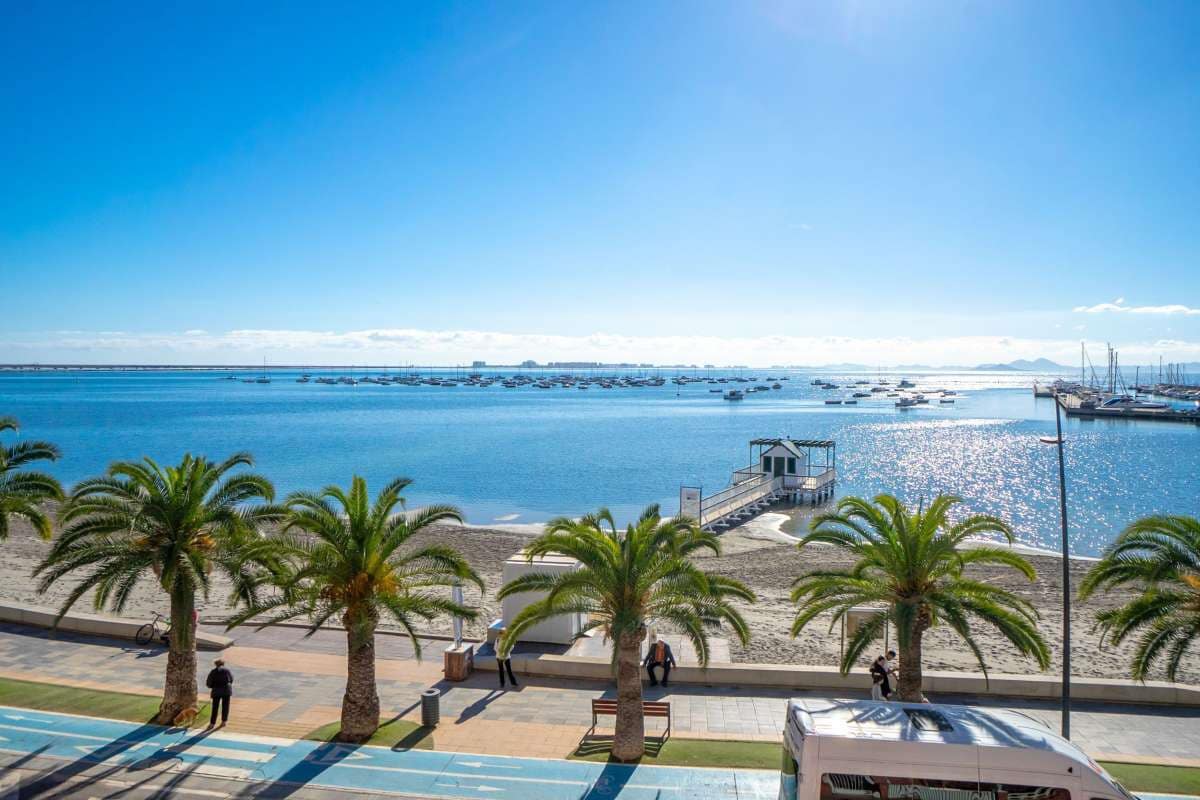 3 soverom Leilighet til salgs i Lo Pagan med garasje - € 320 000 (Ref: 10035080)