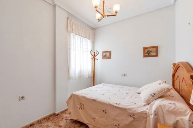 2 soveværelse Strandlejlighed til salg i Gaspar Perelló, Torrevieja med garage - € 230.000 (Ref: 10035081)