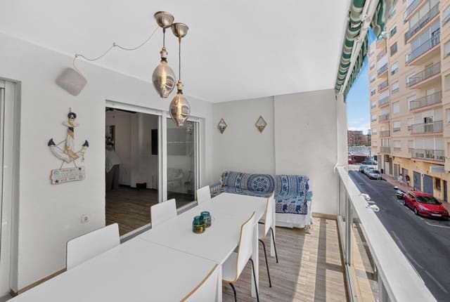 3 quarto Apartamento para venda em Las Piscinas Naturales, Torrevieja - 279 000 € (Ref: 10035083)