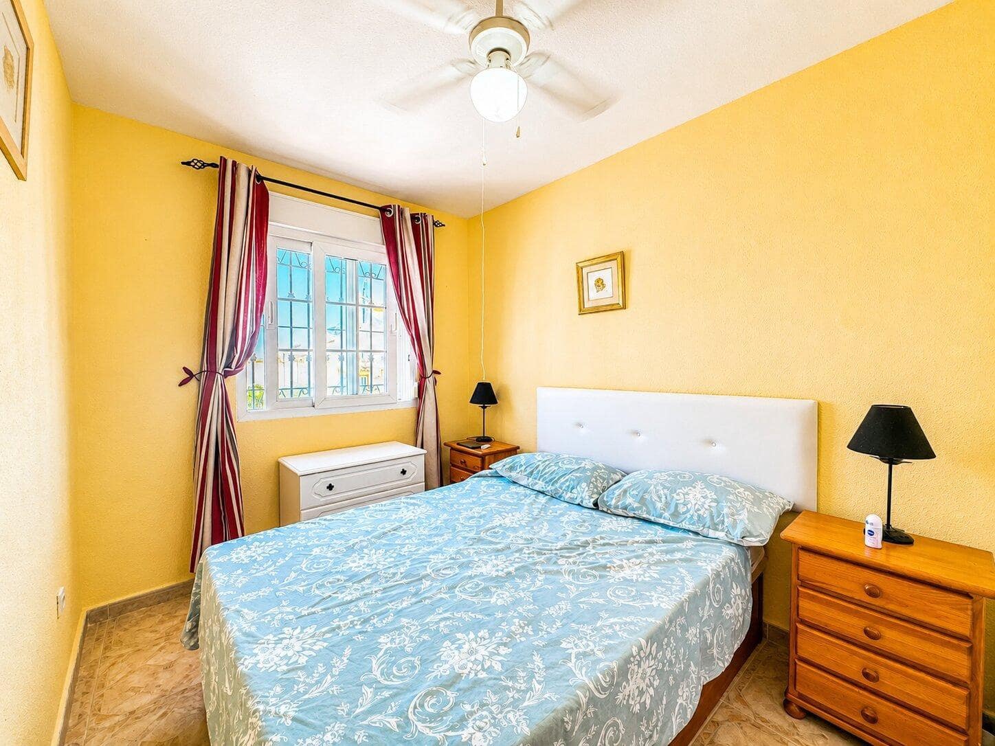 3 chambre Villa/Maison Semi-Mitoyenne à vendre à Orihuela Costa avec piscine - 294 950 € (Ref: 10035084)