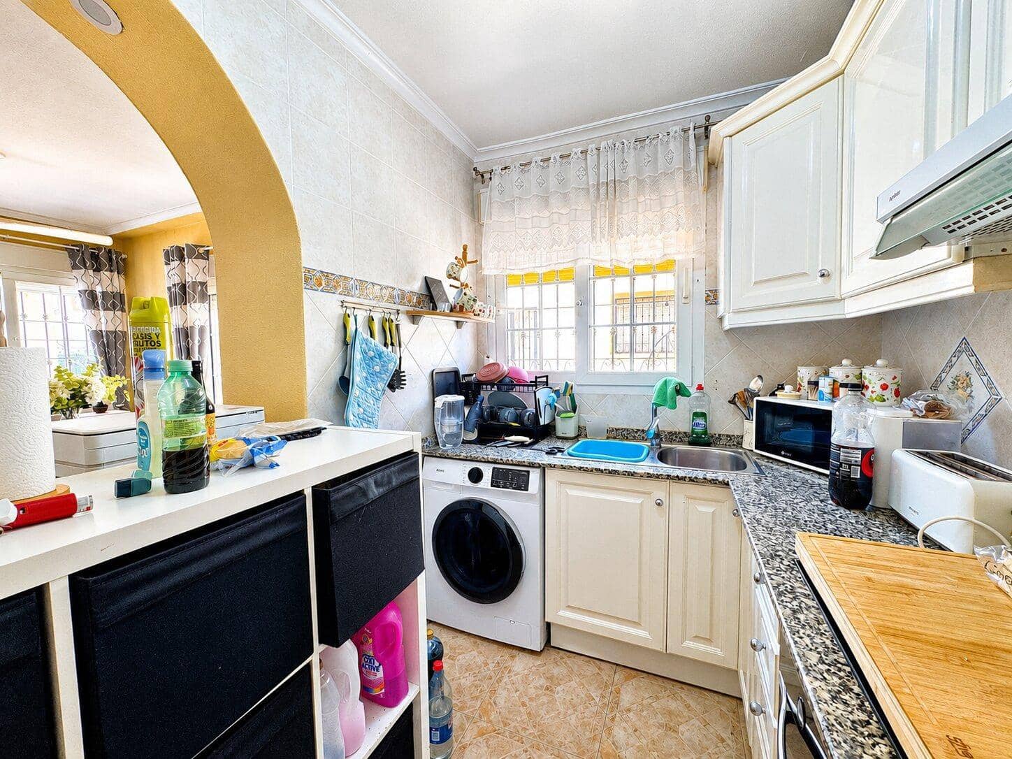 3 chambre Villa/Maison Semi-Mitoyenne à vendre à Orihuela Costa avec piscine - 294 950 € (Ref: 10035084)