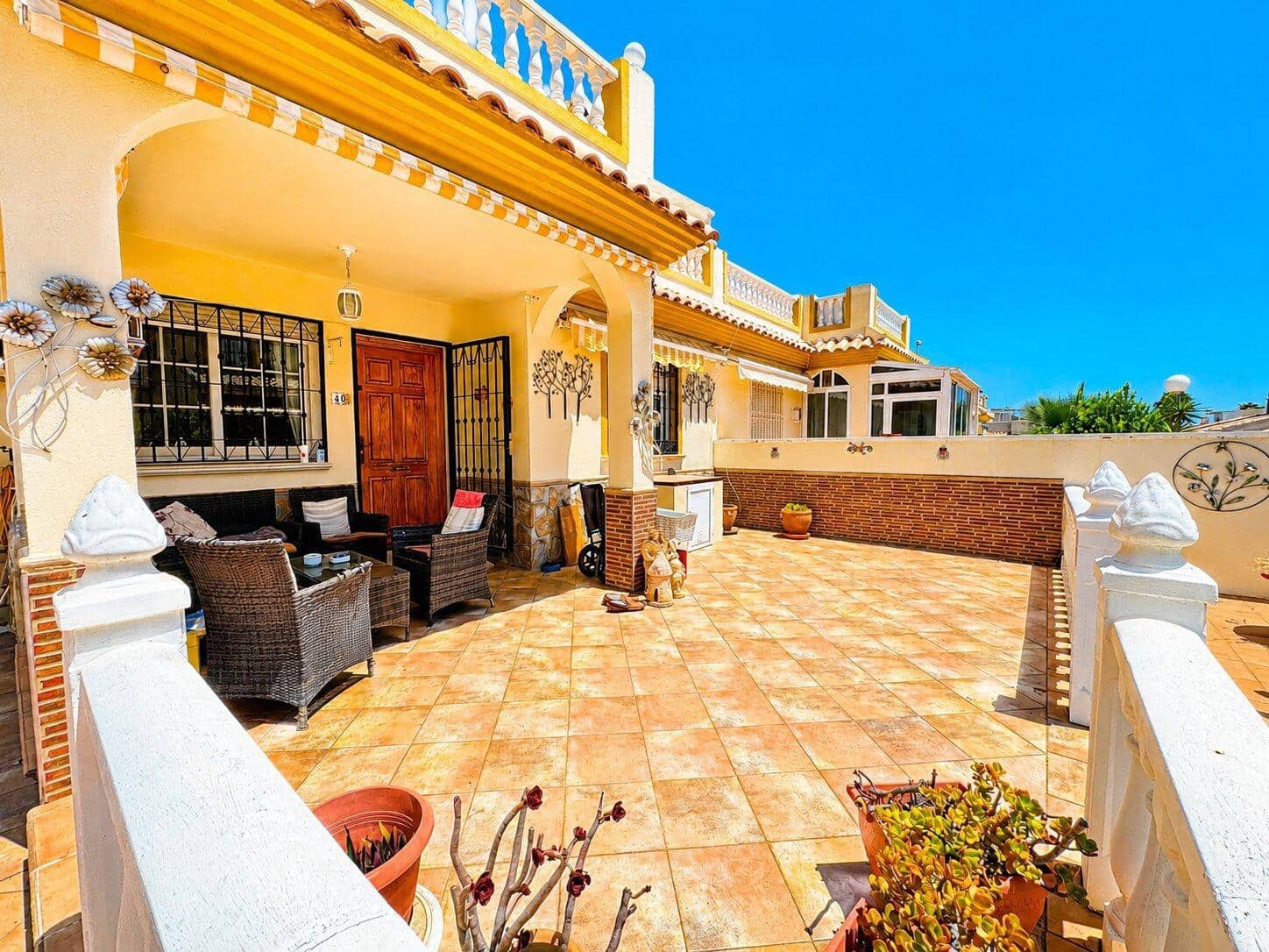 3 chambre Villa/Maison Semi-Mitoyenne à vendre à Orihuela Costa avec piscine - 294 950 € (Ref: 10035084)