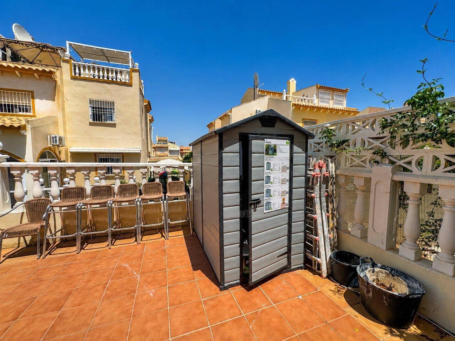 3 chambre Villa/Maison Semi-Mitoyenne à vendre à Orihuela Costa avec piscine - 294 950 € (Ref: 10035084)