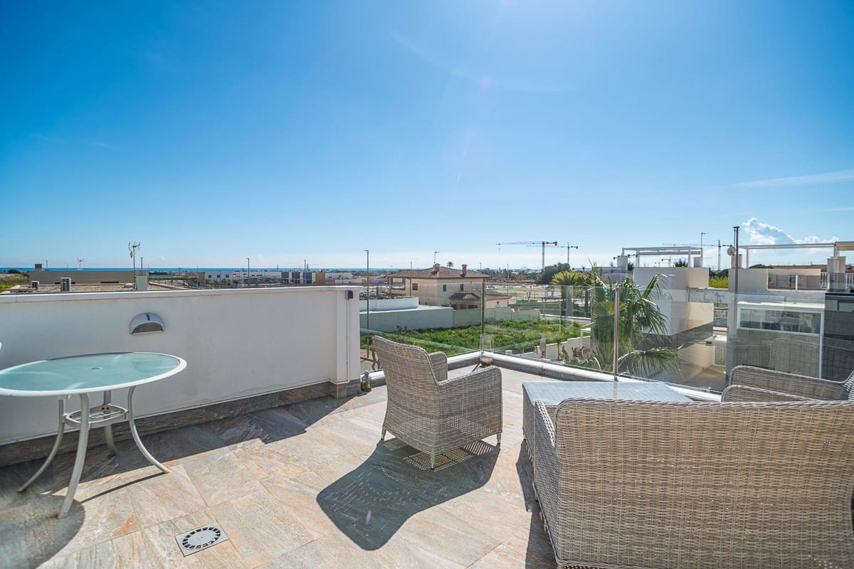 3 chambre Villa/Maison à vendre à Pilar de la Horadada avec piscine - 450 000 € (Ref: 10035085)