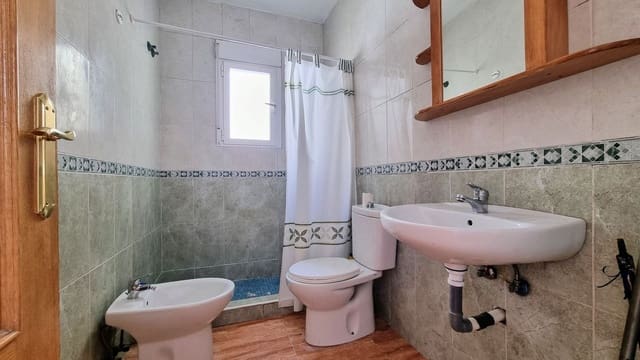 Apartamento de 2 habitaciones en Centro, Los Alcázares en venta con piscina garaje - 139.000 € (Ref: 10037151)