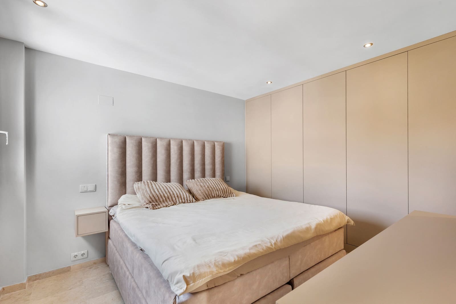 3 chambre Appartement à vendre à Torrevieja avec garage - 449 000 € (Ref: 10037153)