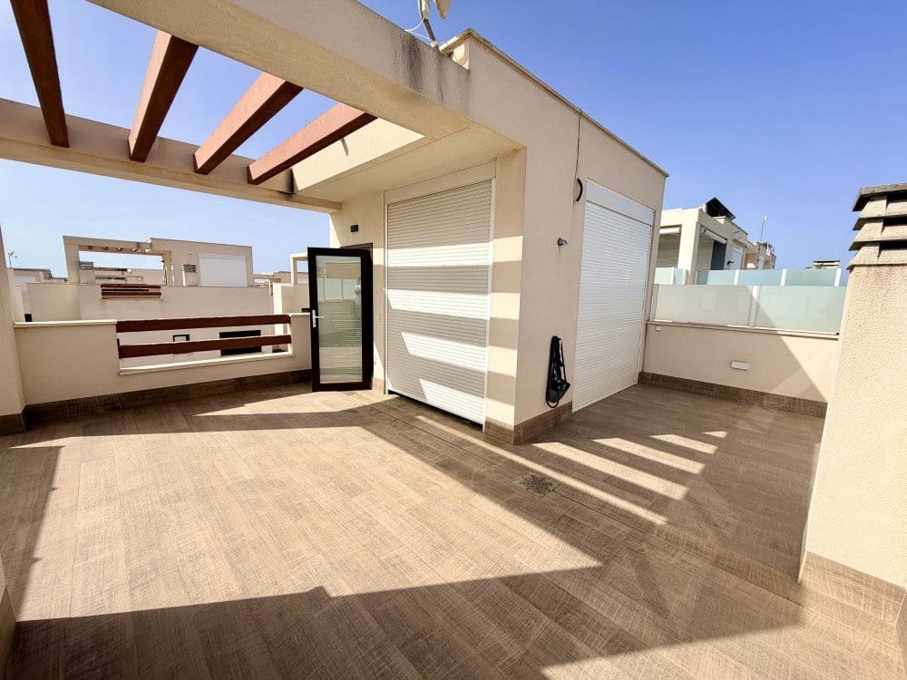 3 bedroom Townhouse for sale in Rojales with pool garage - € 472,000 (Ref: 10037157)
