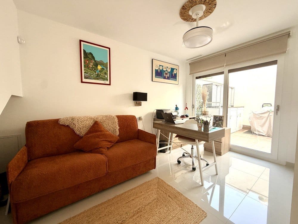 3 bedroom Townhouse for sale in Rojales with pool garage - € 472,000 (Ref: 10037157)