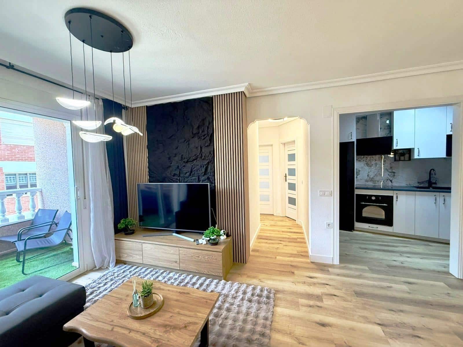 2 soveværelse Lejlighed til salg i Torrevieja med garage - € 229.000 (Ref: 10037159)