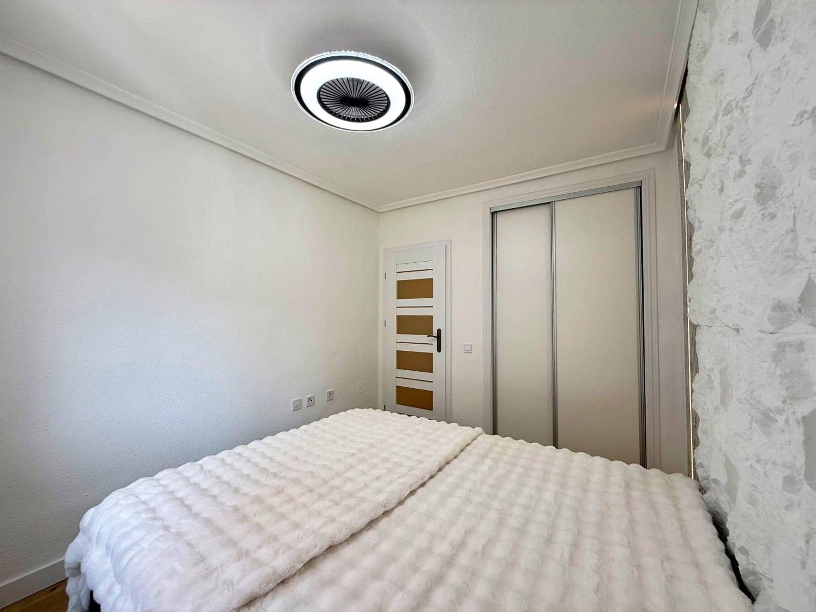 2 soveværelse Lejlighed til salg i Torrevieja med garage - € 229.000 (Ref: 10037159)