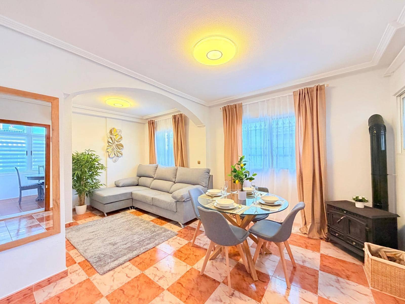 2 soverom Hus til salgs i Orihuela Costa med svømmebasseng - € 220 000 (Ref: 10037160)